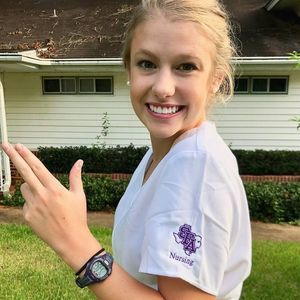 Meet your Posher, Skylar